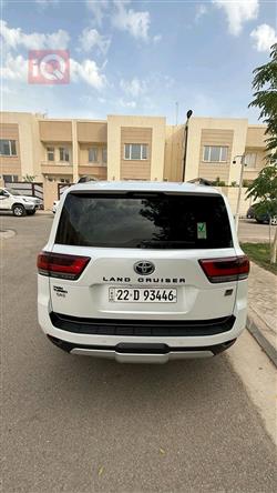 تويوتا لاندكروزر